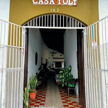 Casa Yoly Hostel غرناطة المظهر الخارجي الصورة