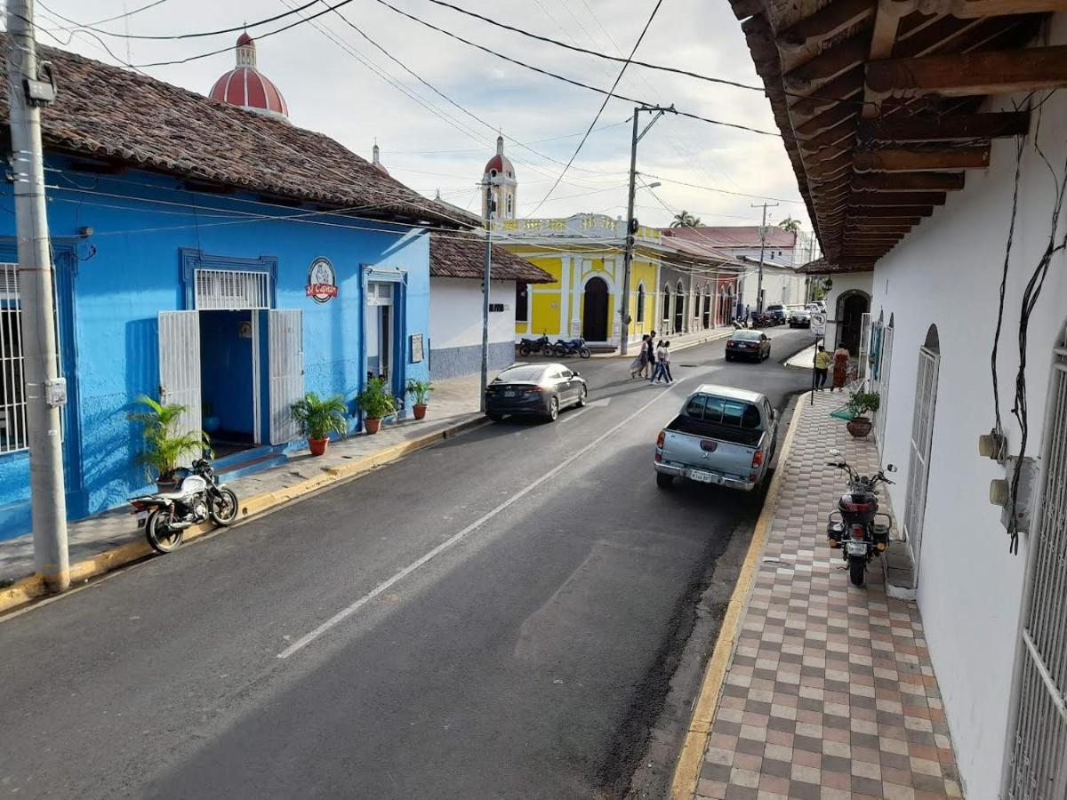 Casa Yoly Hostel غرناطة المظهر الخارجي الصورة