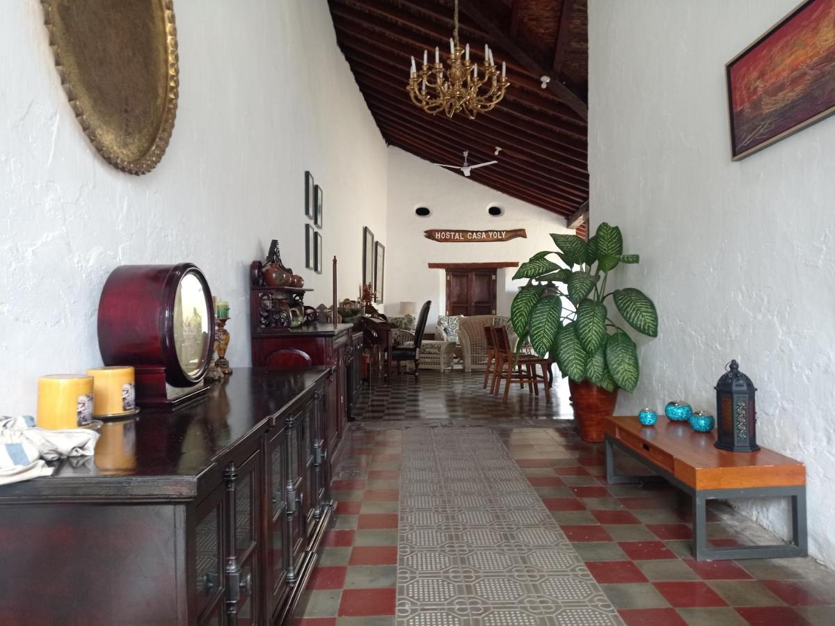 Casa Yoly Hostel غرناطة المظهر الخارجي الصورة