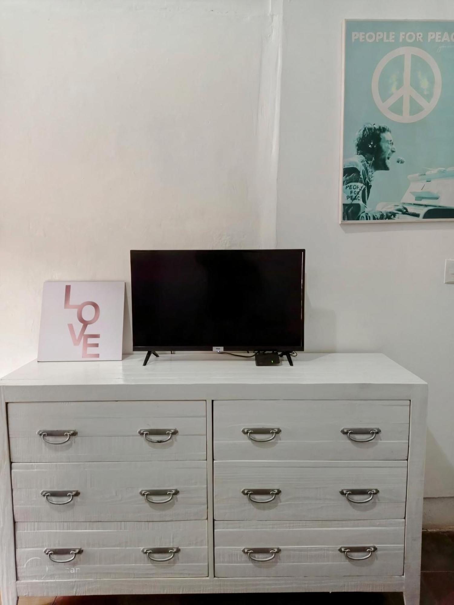 Casa Yoly Hostel غرناطة المظهر الخارجي الصورة