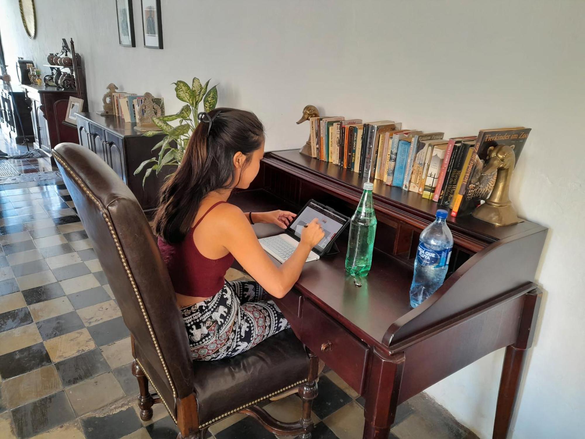 Casa Yoly Hostel غرناطة المظهر الخارجي الصورة